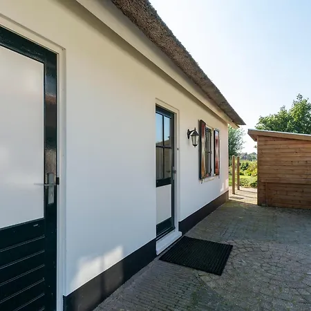 In Near Sandy * Callantsoog